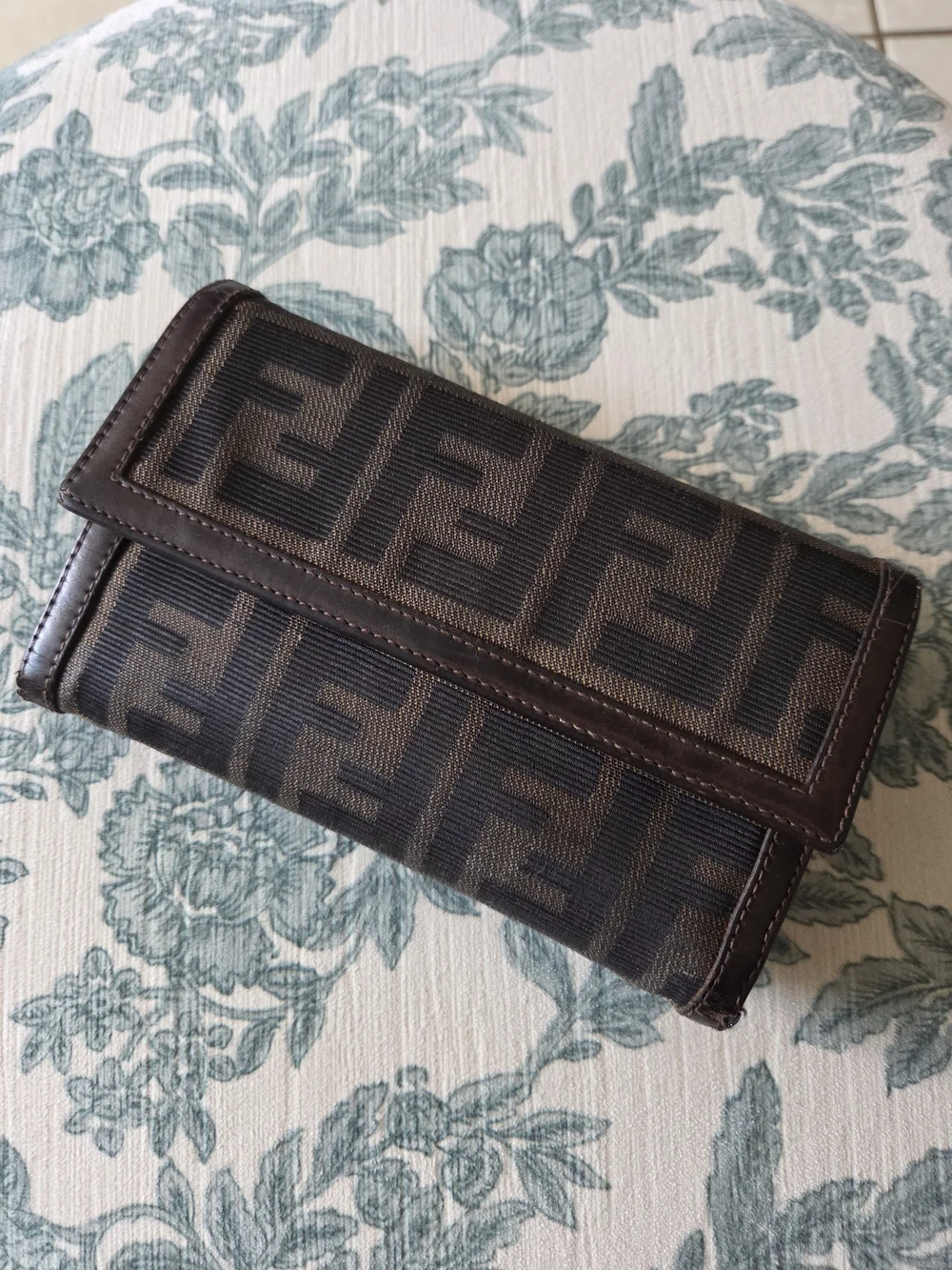 ❣️Vintage Fendi Zucca Canvas Trifold Continental Wallet❣️